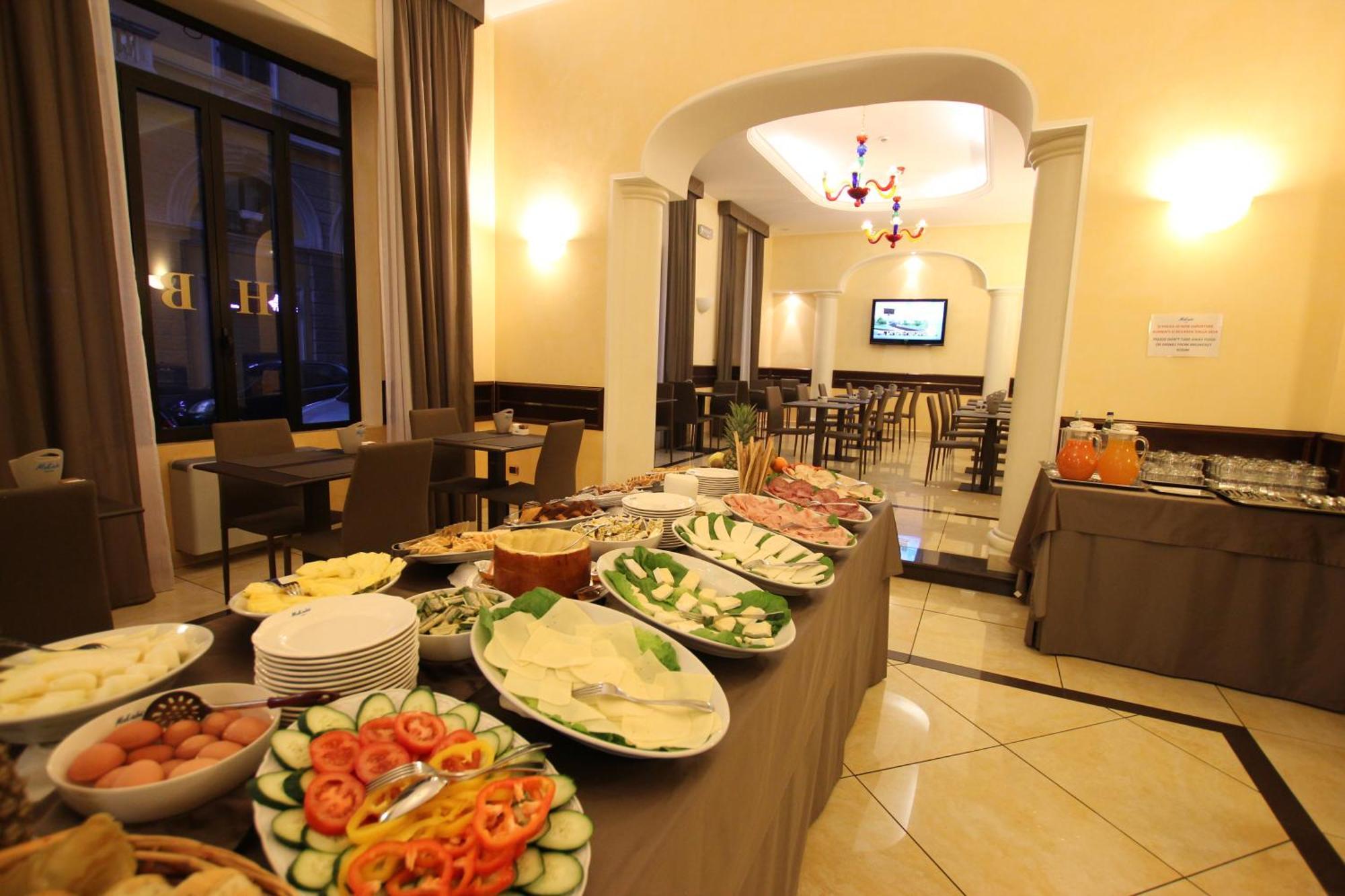 Mokinba Hotels Baviera Милан Экстерьер фото