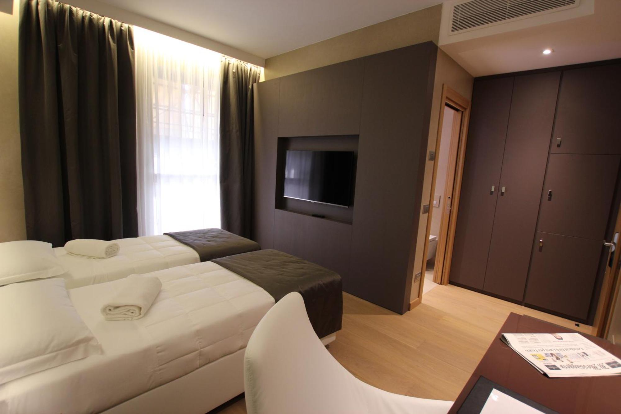 Mokinba Hotels Baviera Милан Номер фото
